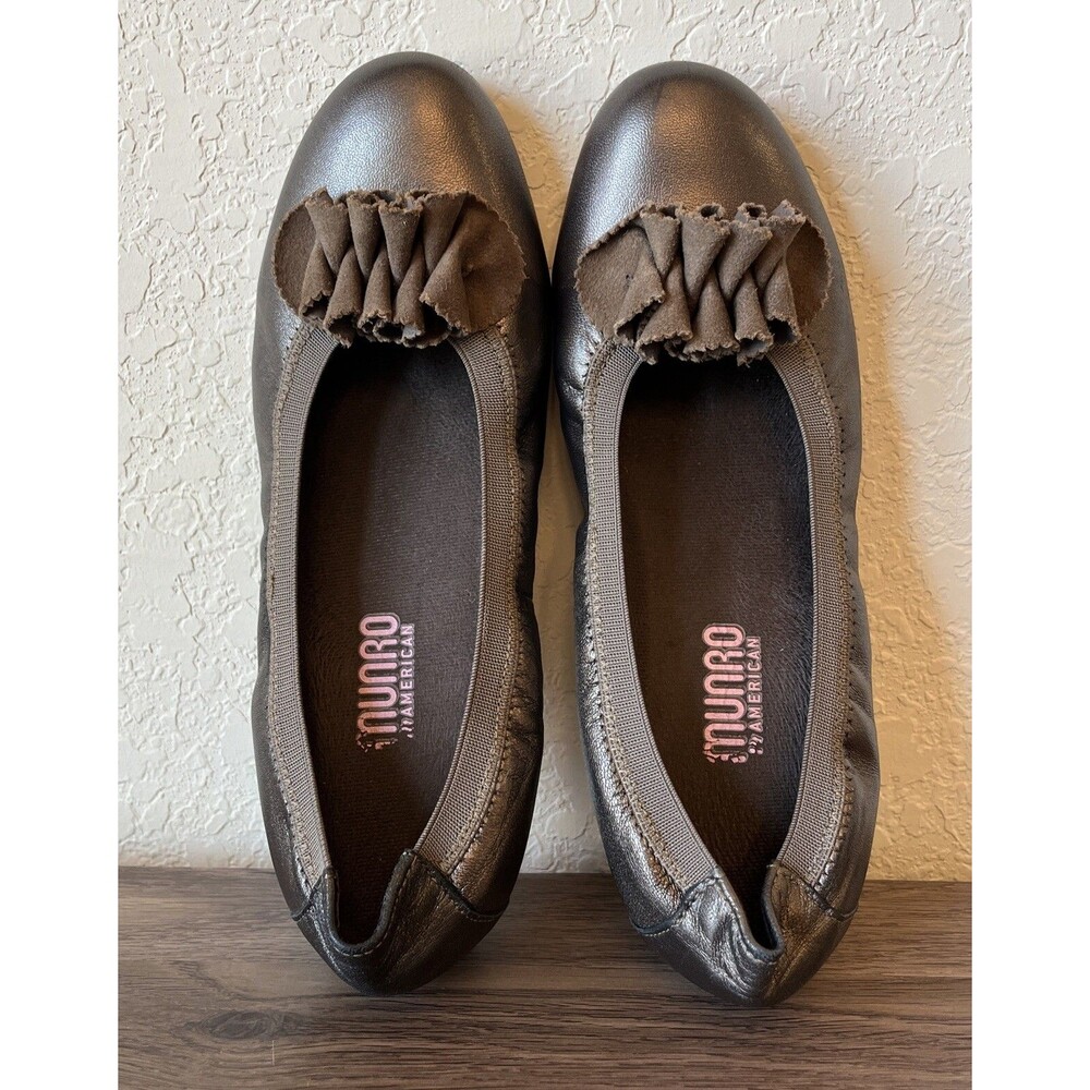 MUNRO AMERICAN Women's  Ruffle Metallic Bronze Ballet Flat Slip-On Shoes Size 7